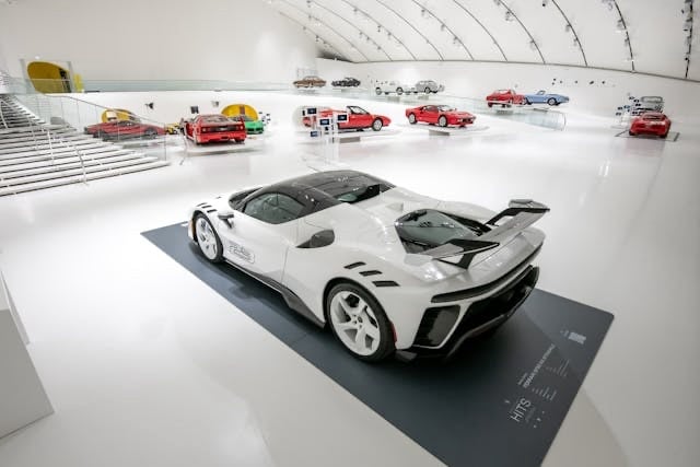 SF90 XX Stradale：未入車庫，率先閃耀舞台