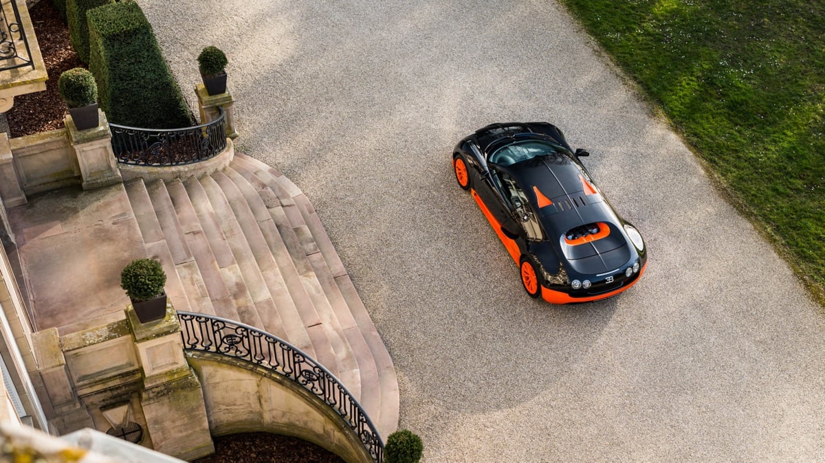 268mph極速傳奇重生！Bugatti Veyron Super Sport原型車完美修復