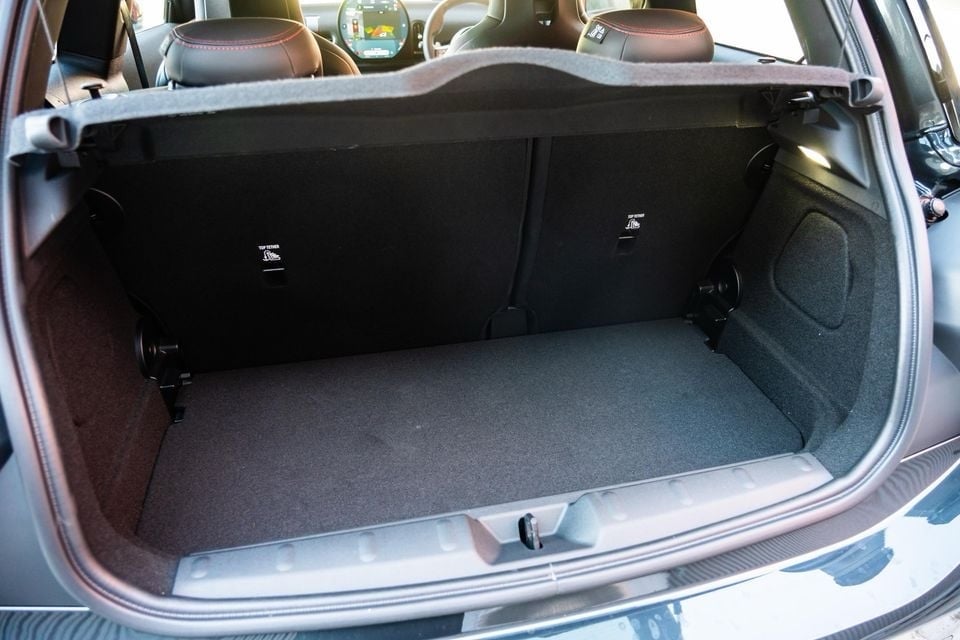 MINI JCW：辣到過癮，惡得出面