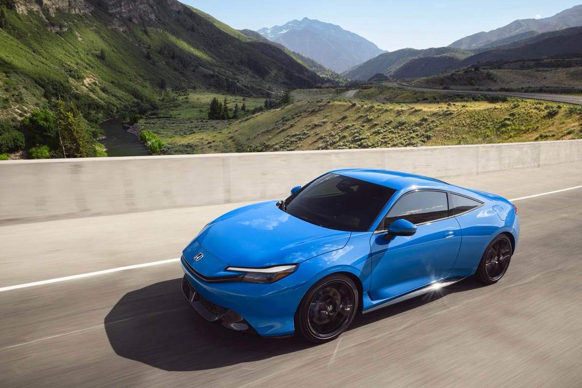 Honda Prelude從來不是單純扮型那一派。它根本是把一份深奧的工程論文，套上一件兩門跑車的外套，然後若無其事地駛出街頭。
