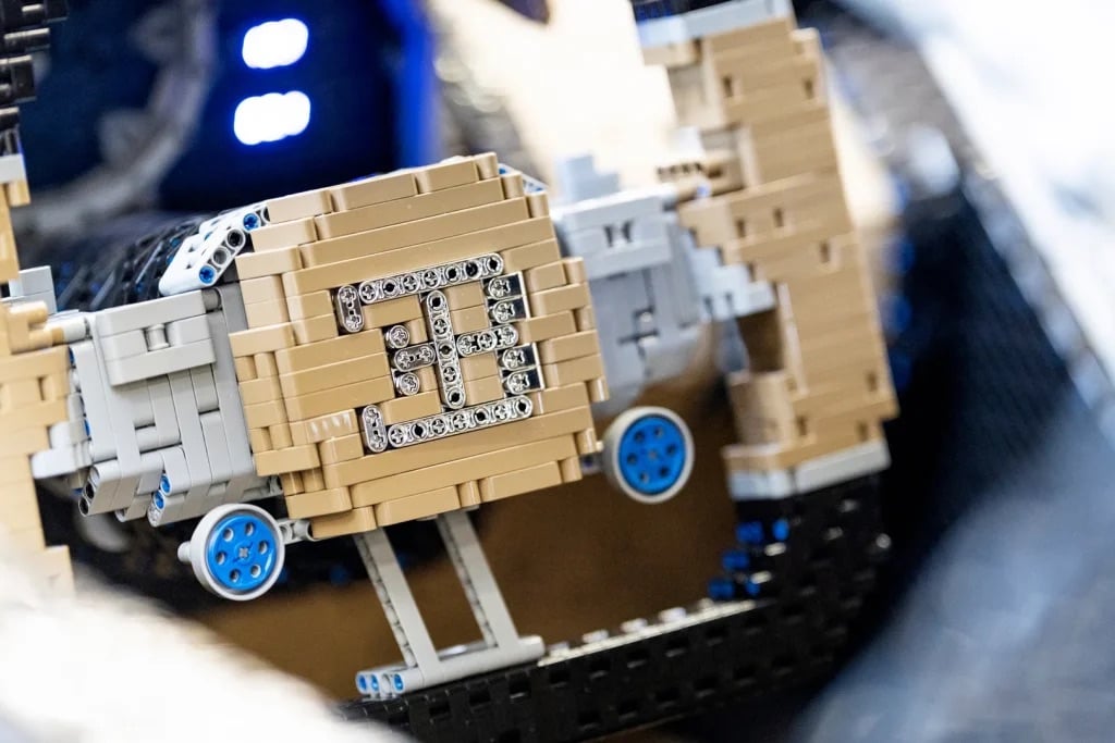 LEGO神級暴走！1:1真實可郁Bugatti Chiron