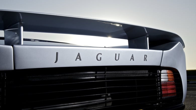 Jaguar XJ220點解由V12變V6？
