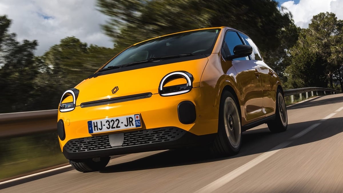 Renault Twingo：細電車，終於有骨氣