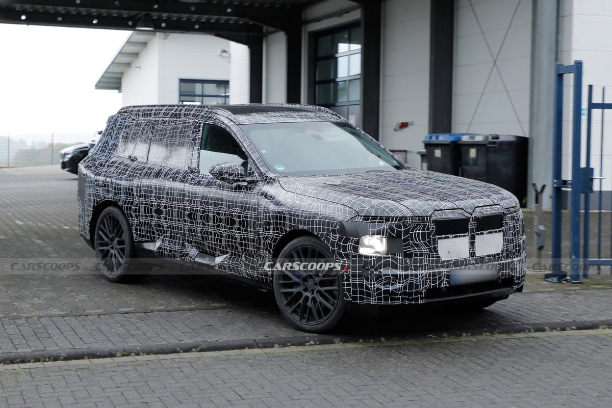 新一代BMW X7：霸氣不死，未來搶先報到